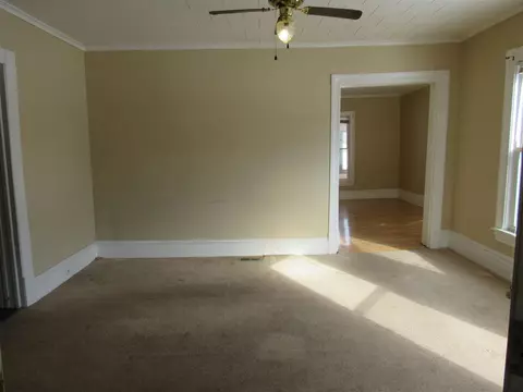 1516 Pringle St, Jackson, MI 49202 photo 5