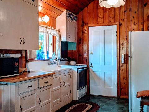 4040 Beach Dr, Reading, MI 49274 photo 8