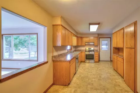 1202 W Morrell St, Jackson, MI 49203 photo 13