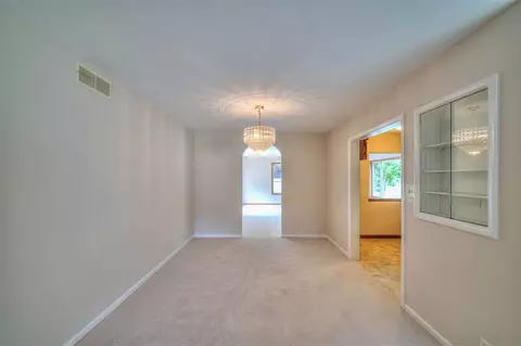 1202 W Morrell St, Jackson, MI 49203 photo 10