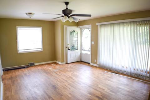 2409 Dawn, Jackson, MI 49203 photo 2