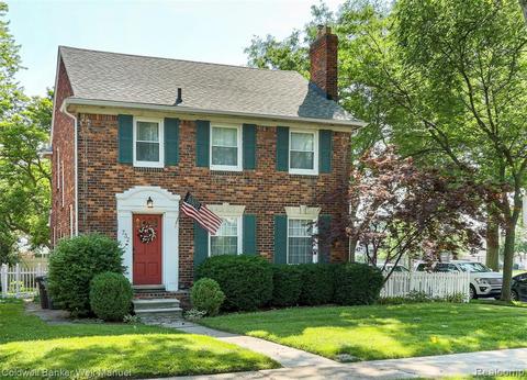 732 Loraine, Grosse Pointe, MI 48230 photo 1