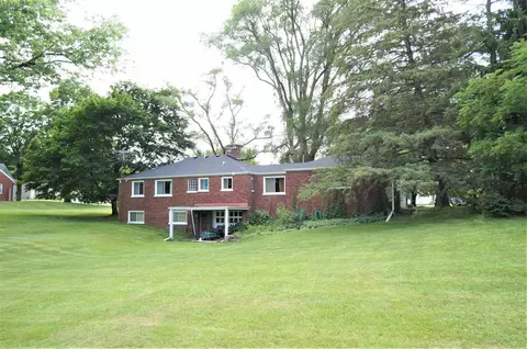 3201 Fairview Dr, Jackson, MI 49203 photo 5