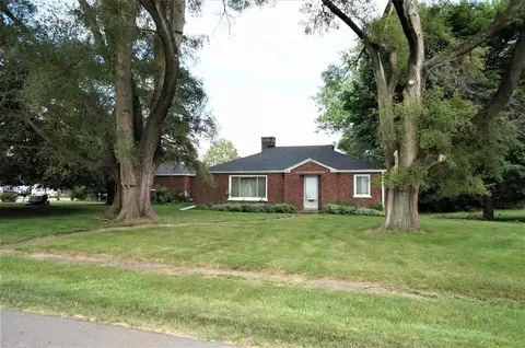3201 Fairview Dr, Jackson, MI 49203 photo 2