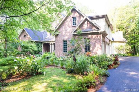 6314 Cobblestone, Dexter, MI 48130 photo 1