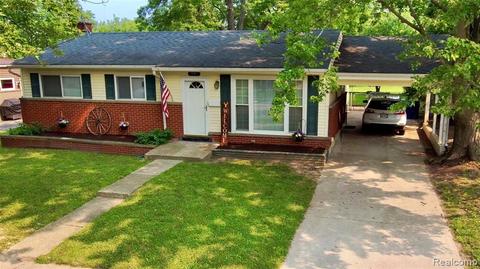 231 Sequoia, Davison, MI 48423 photo 1