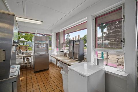 140 N Main St, Brooklyn, MI 49230 photo 16