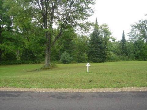 30 Red Pne, Harrison, MI 48625