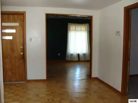 520 E Mason, Owosso, MI 48867 photo 5