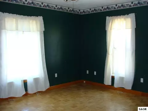 520 E Mason, Owosso, MI 48867 photo 3