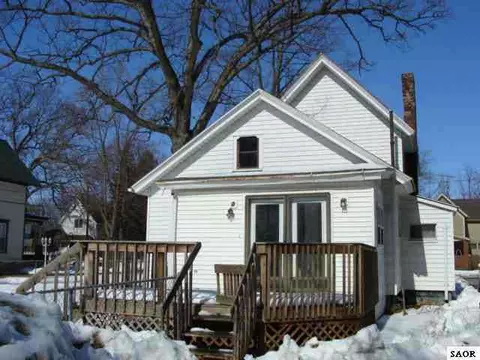 520 E Mason, Owosso, MI 48867 photo 2