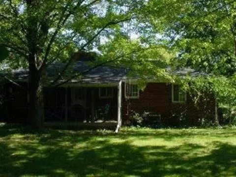 588 Riley, Dundee, MI 48131 photo 2
