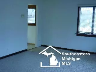 11347 Secor, Temperance, MI 48182 photo 9