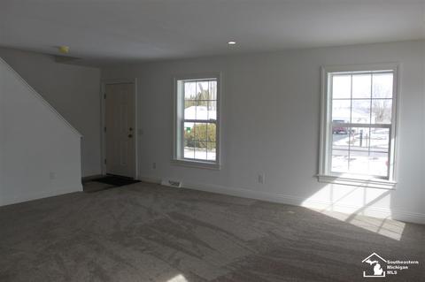 11100 Wahrman, Romulus, MI 48174 photo 5
