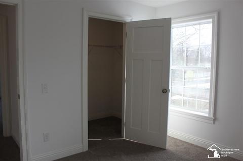 11100 Wahrman, Romulus, MI 48174 photo 21