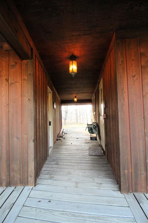 7121 N Elms Rd, Flushing, MI 48433 photo 3