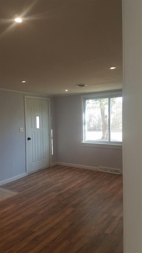 1478 Grassmere, Flint, MI 48532 photo 3