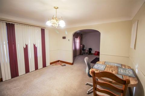 4366 W Pasadena Ave, Flint, MI 48504 photo 4