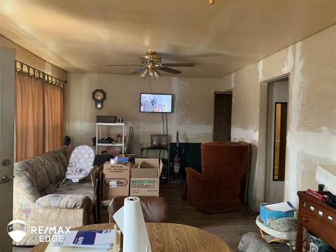 12070 Davison Rd, Davison, MI 48423 photo 2