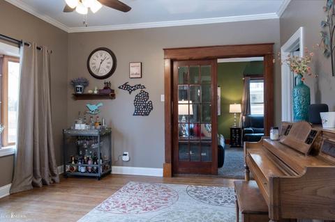 1102 E Oliver, Owosso, MI 48867 photo 6