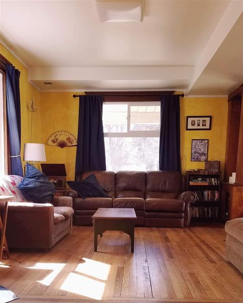 735 Thomson St, Flint, MI 48503 photo 5