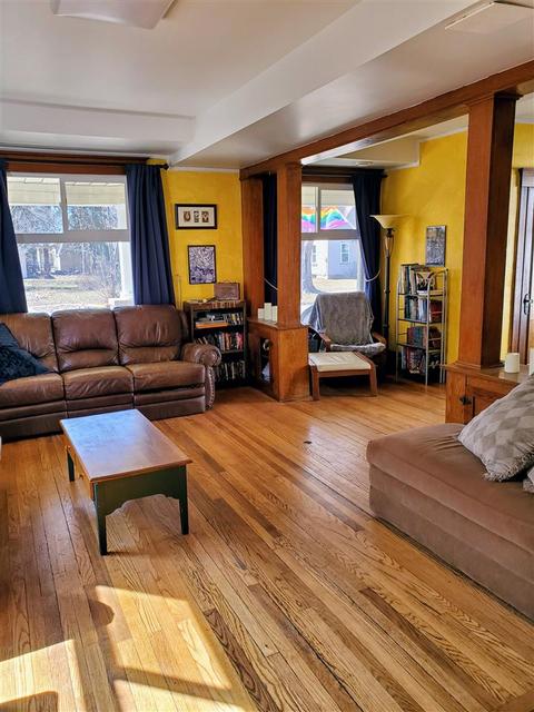 735 Thomson St, Flint, MI 48503 photo 3