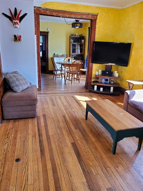 735 Thomson St, Flint, MI 48503 photo 7