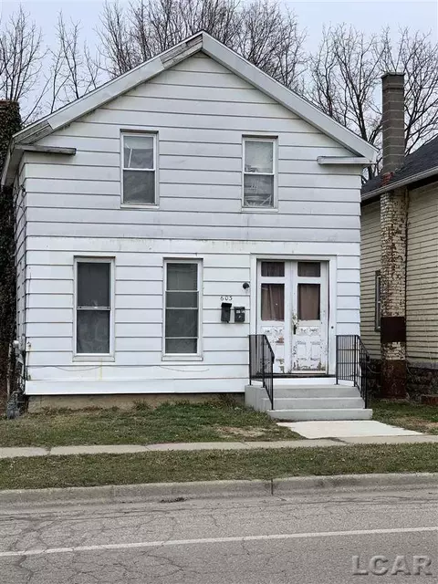603 E Maumee, Adrian, MI 49221 photo 1