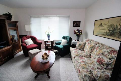1009 Drury Ln, Flushing, MI 48433 photo 3