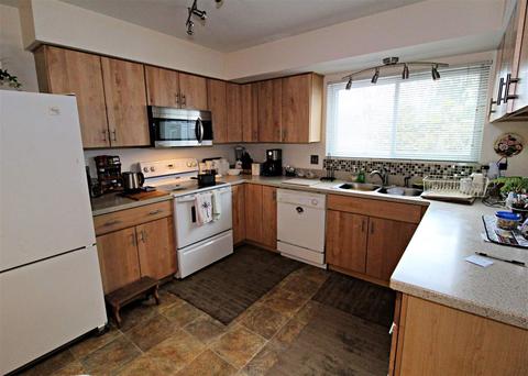 1009 Drury Ln, Flushing, MI 48433 photo 4