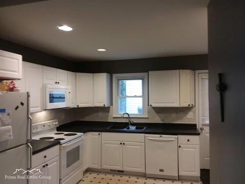 1400 Proper, Burton, MI 48529 photo 2