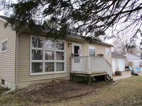 1285 Sutton, Adrian, MI 49221 photo 4