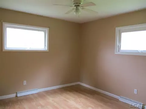 1285 Sutton, Adrian, MI 49221 photo 22