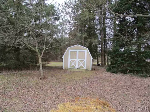 1285 Sutton, Adrian, MI 49221 photo 11