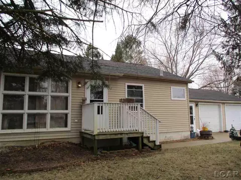 1285 Sutton, Adrian, MI 49221 photo 3