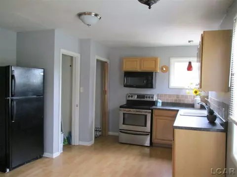1285 Sutton, Adrian, MI 49221 photo 17
