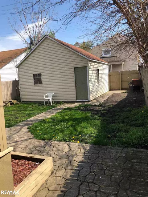 3440 Edwin, Hamtramck, MI 48212 photo 4