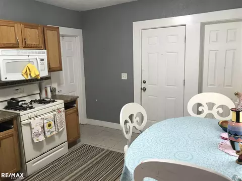 3440 Edwin, Hamtramck, MI 48212 photo 7