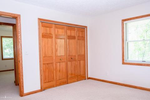 4630 Simpson, Owosso, MI 48867 photo 9