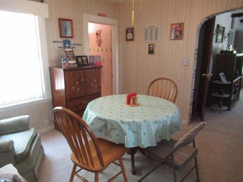 435 Grover, Owosso, MI 48867 photo 6
