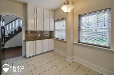 926 Fork, Flint, MI 48503 photo 17