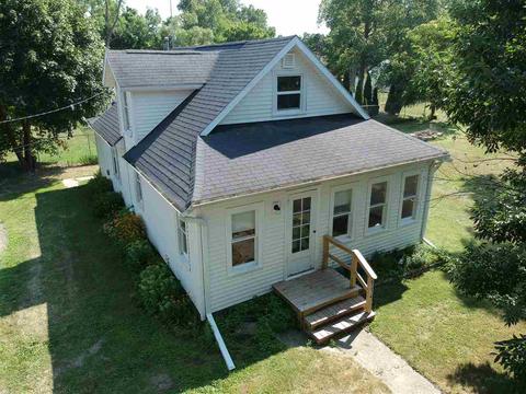 914 E Mason, Owosso, MI 48867 photo 2