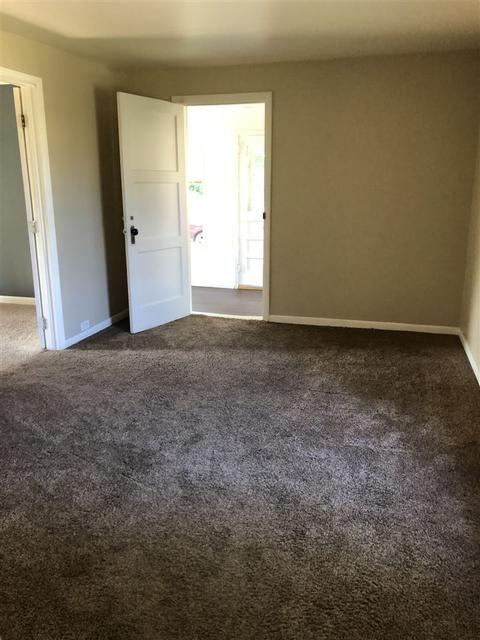914 E Mason, Owosso, MI 48867 photo 7