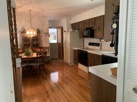 1203 Pickwick Pl, Flint, MI 48507 photo 12