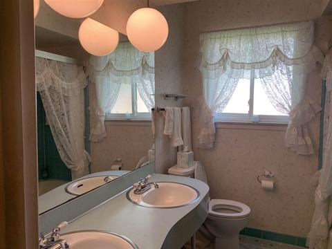 1203 Pickwick Pl, Flint, MI 48507 photo 30