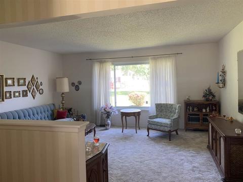 1203 Pickwick Pl, Flint, MI 48507 photo 9