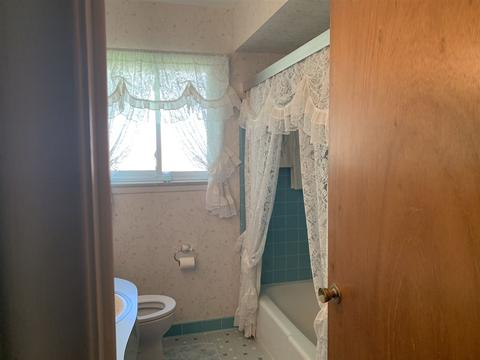 1203 Pickwick Pl, Flint, MI 48507 photo 31