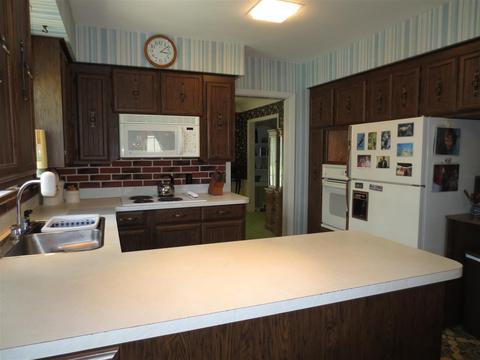 1318 Maxine St, Flint, MI 48503 photo 14