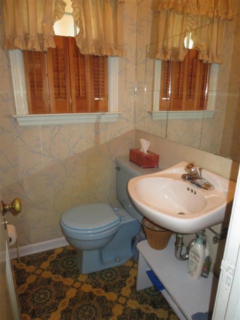 1318 Maxine St, Flint, MI 48503 photo 34