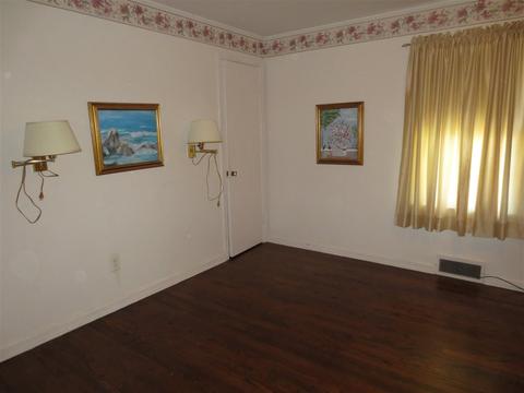 1318 Maxine St, Flint, MI 48503 photo 22